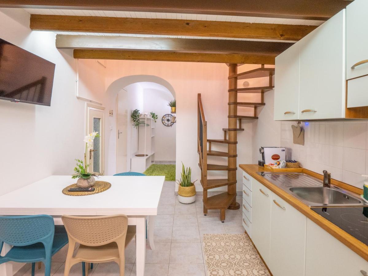 Casa Iryna Apartman Pietra Ligure Kültér fotó