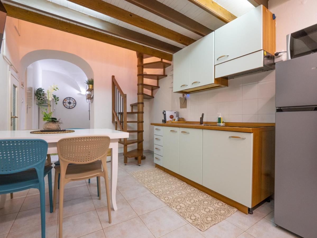 Casa Iryna Apartman Pietra Ligure Kültér fotó